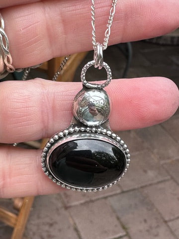 Black Onyx Pendant (D610)