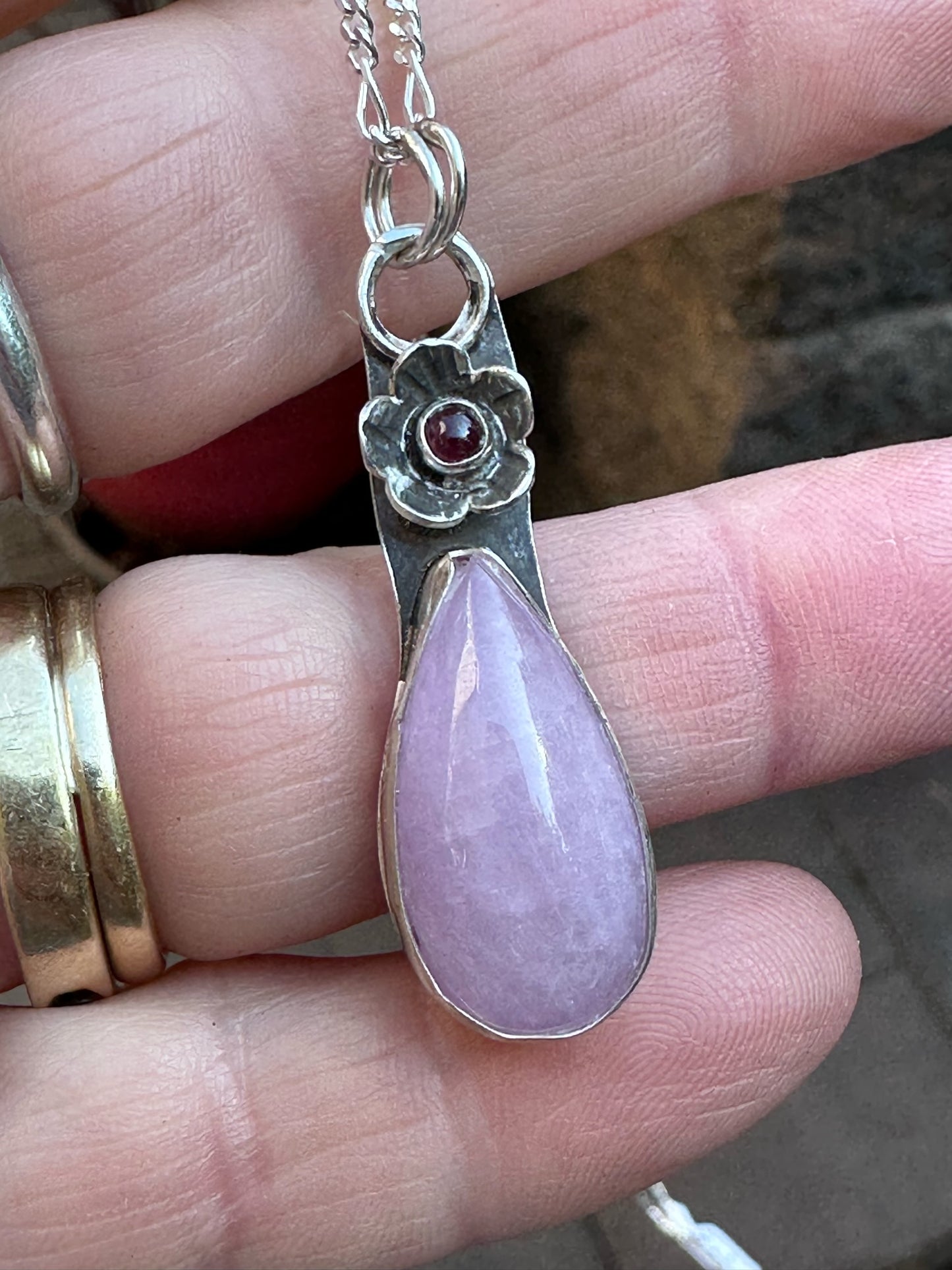 Rose Quartz - Silver Teardrop Garnet & Flower Pendant