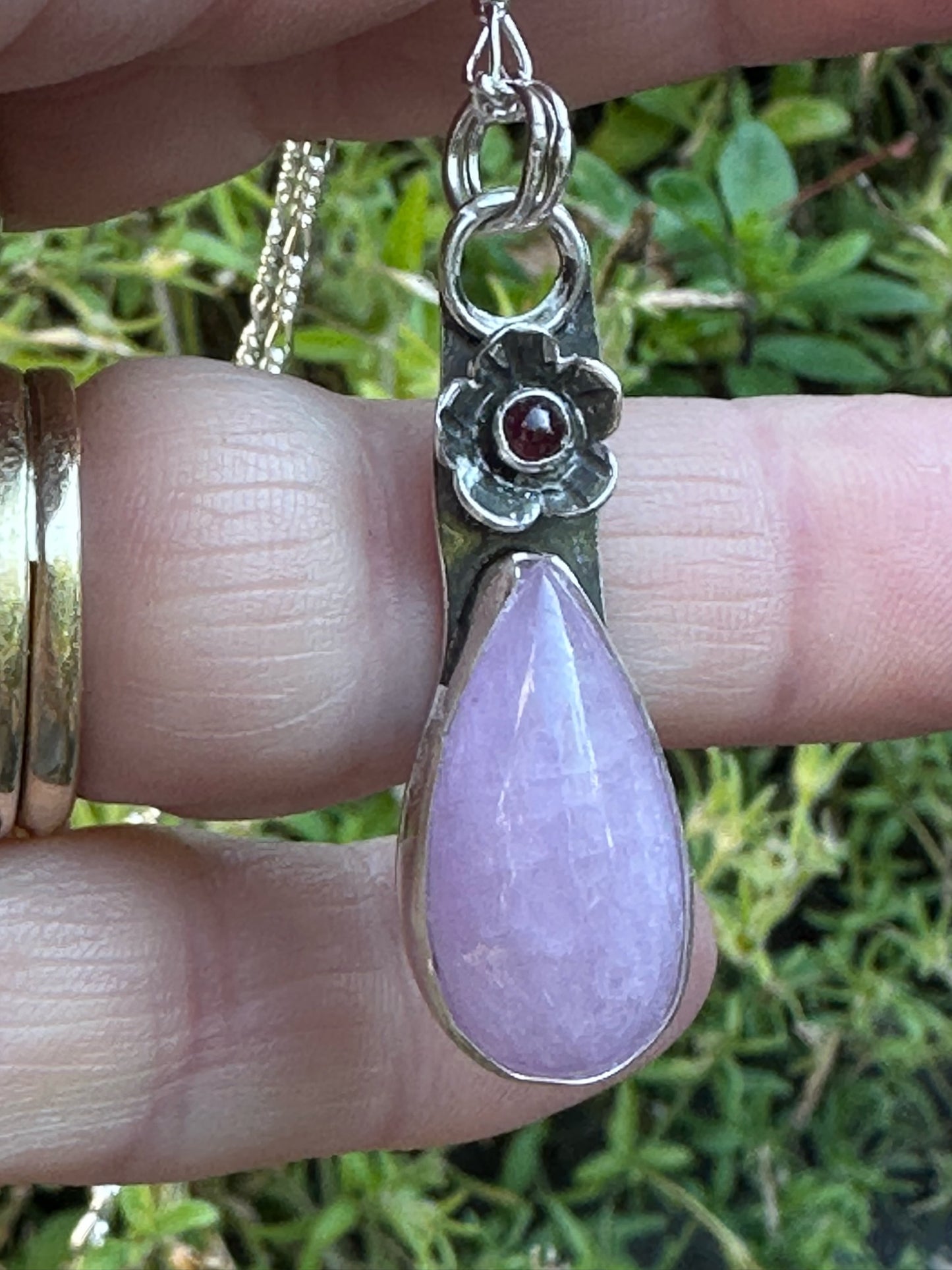Rose Quartz - Silver Teardrop Garnet & Flower Pendant