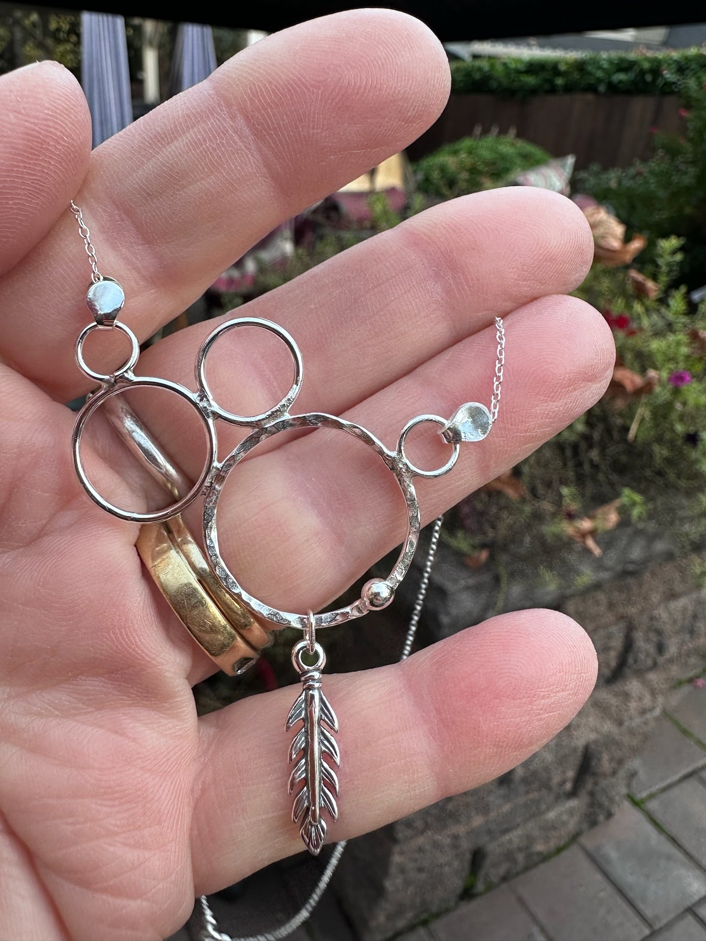 Sterling Silver Circle & Feather Simple Necklace