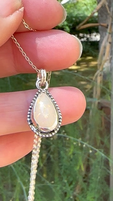 Opal - Opal Pendant (D855)