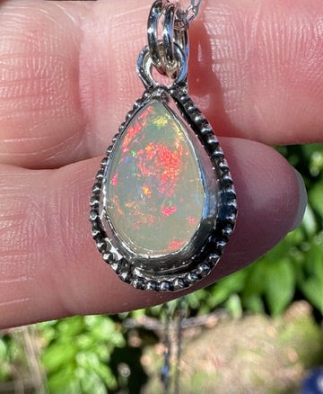 Opal - Opal Pendant (D855)